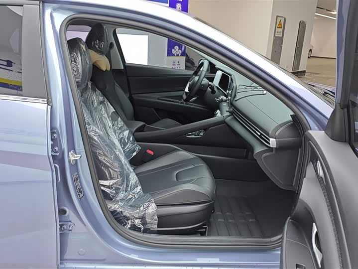 Фото 8 - Hyundai Elantra N line