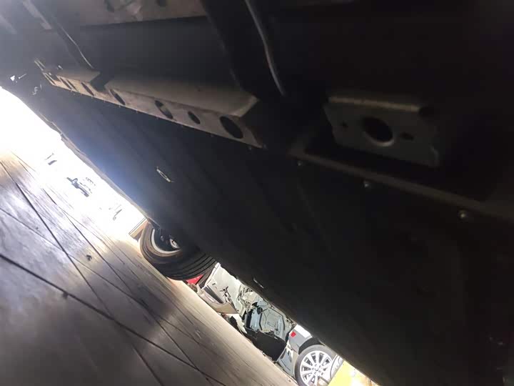 Фото 2 - Chery iCar V23