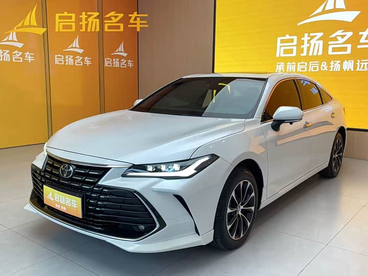 Фото 1 - Toyota Avalon