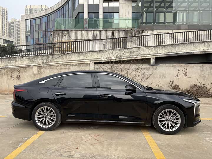 Фото 4 - Bestune B70