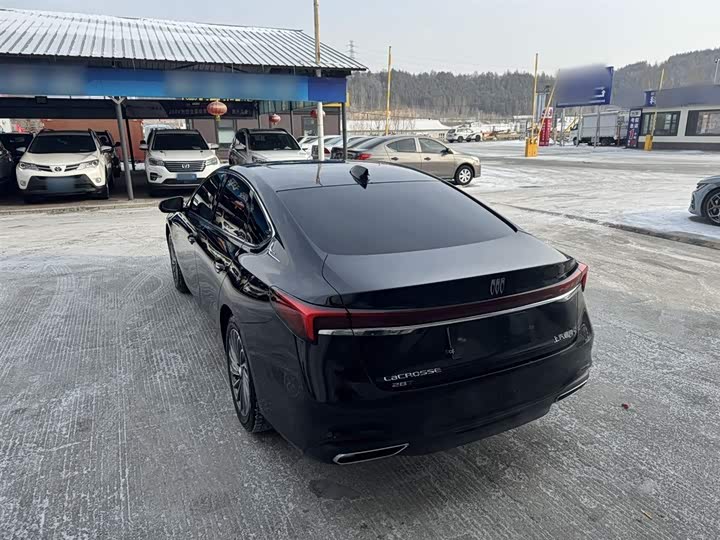 Фото 5 - Buick LaCrosse