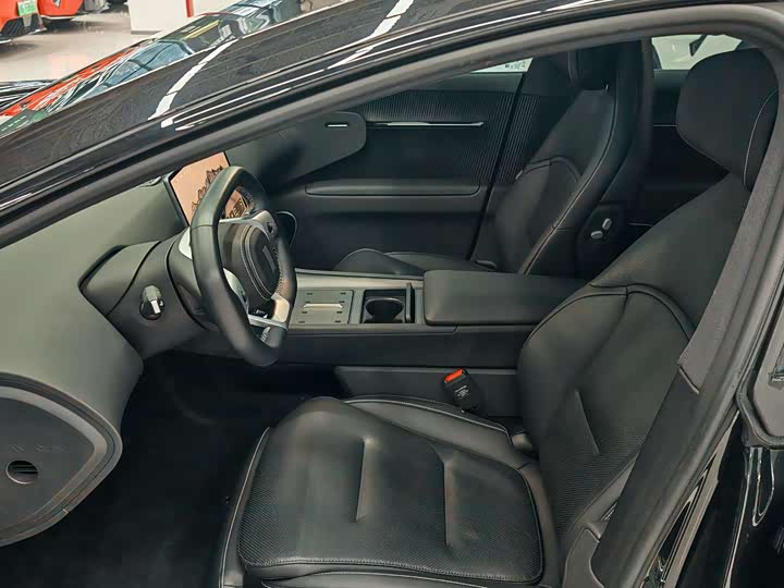 Фото 6 - Avatr 12