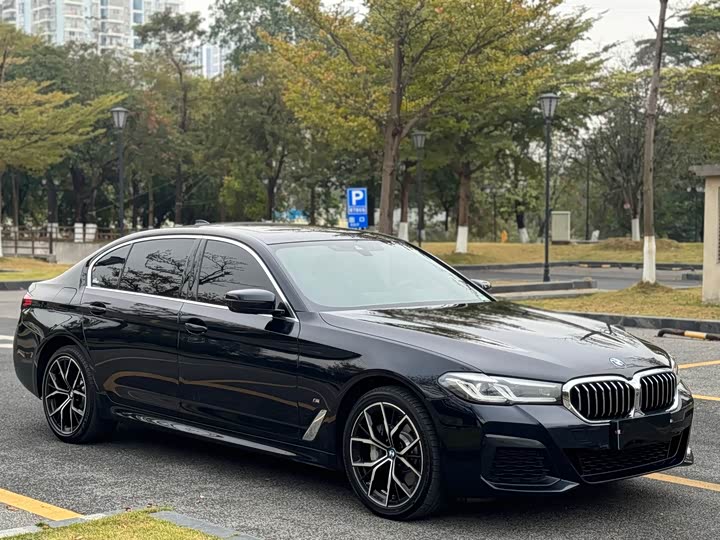 Фото 4 - BMW 5 Series