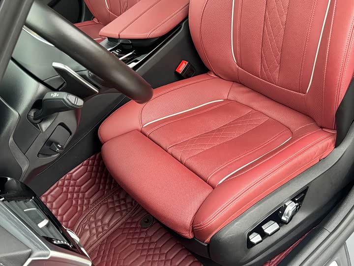 Фото 8 - BMW 5 Series