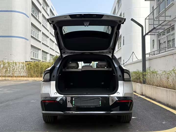 Фото 6 - XPeng G7