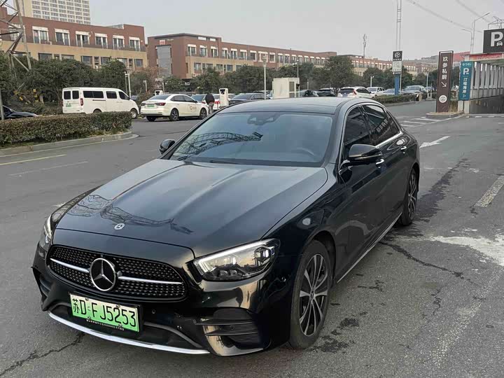 Фото 1 - Mercedes-Benz E-Class Hybrid