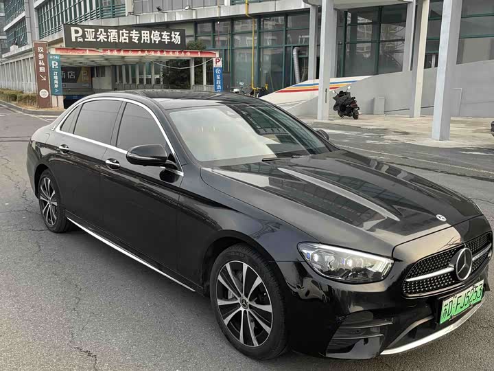 Фото 3 - Mercedes-Benz E-Class Hybrid