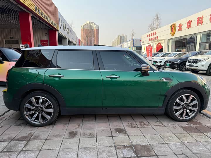 Фото 3 - Mini Clubman