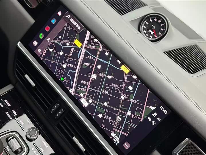 Фото 9 - Porsche Cayenne