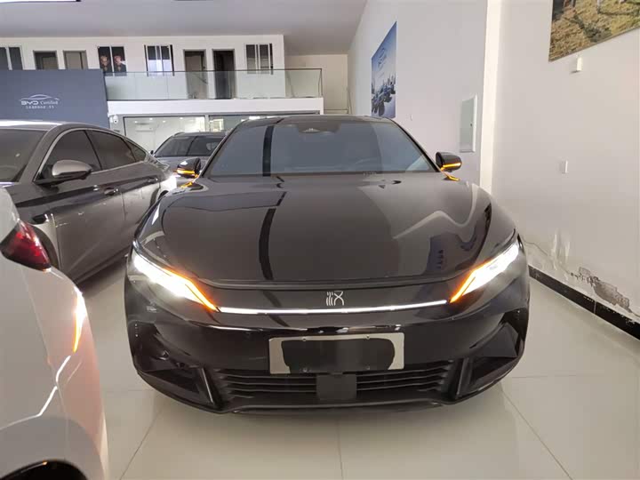 Фото 3 - BYD Han