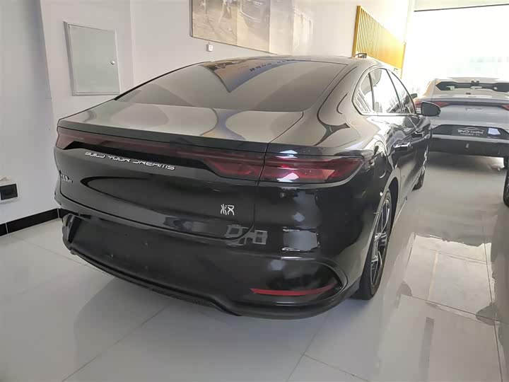 Фото 7 - BYD Han