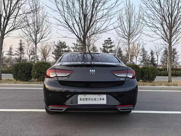 Фото 4 - Buick Regal