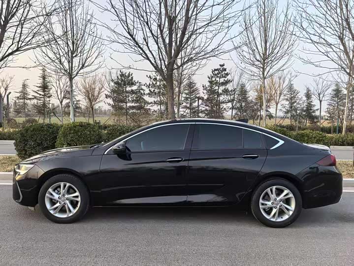 Фото 5 - Buick Regal