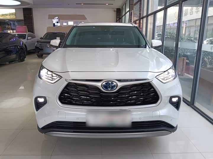 Фото 3 - Toyota Highlander