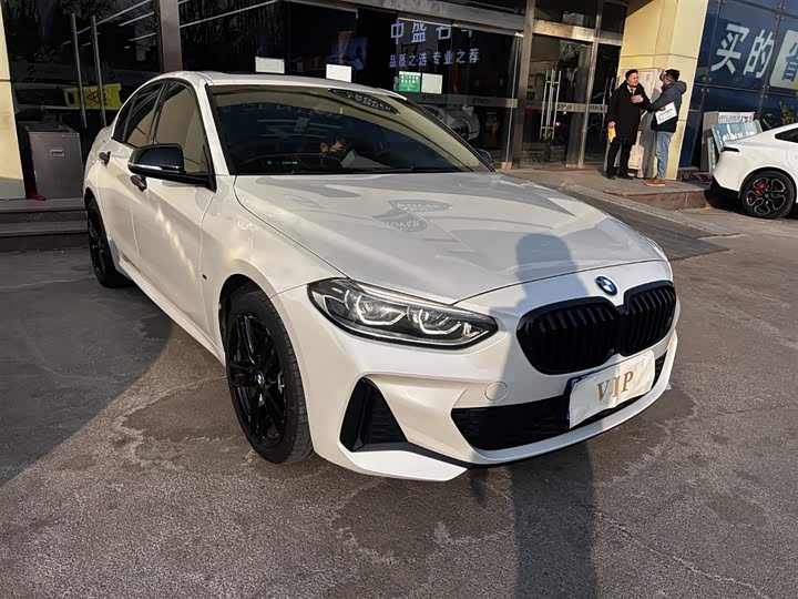 Фото 2 - BMW 1 Series