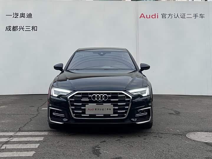 Фото 2 - Audi A6L
