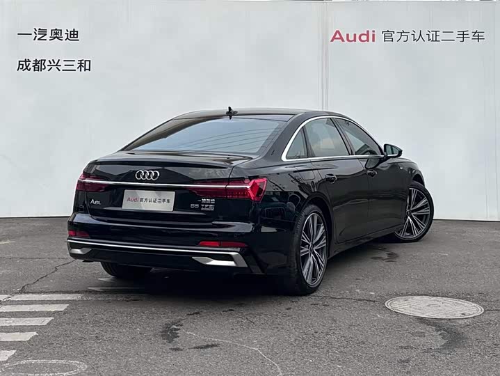Фото 4 - Audi A6L