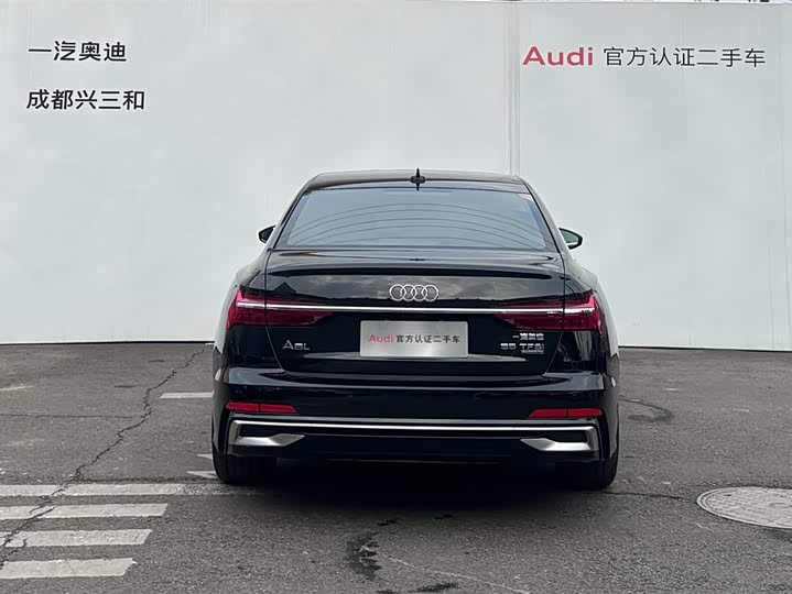 Фото 5 - Audi A6L