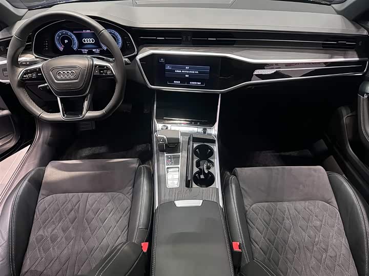 Фото 8 - Audi A6L