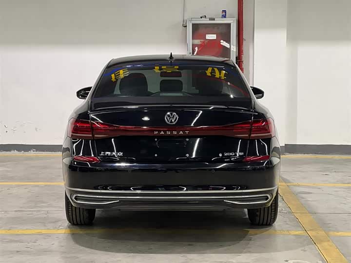 Фото 6 - Volkswagen Passat