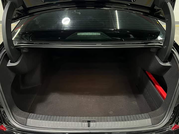 Фото 7 - Volkswagen Passat