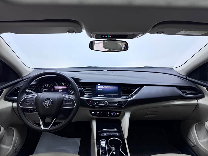 Фото 9 - Buick Regal