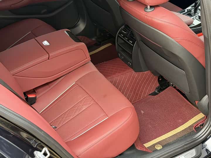 Фото 4 - BMW 5 Series