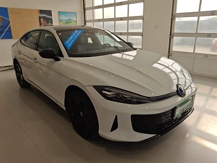 Фото 4 - Volkswagen Lamando L