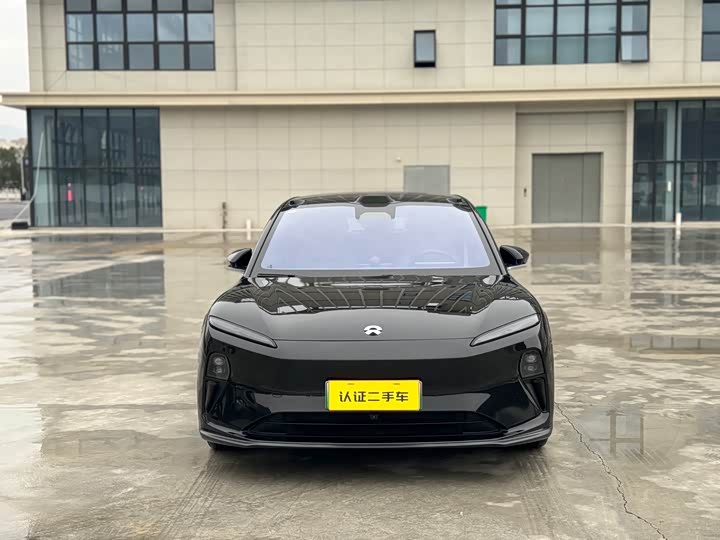 Фото 1 - Nio ET5T