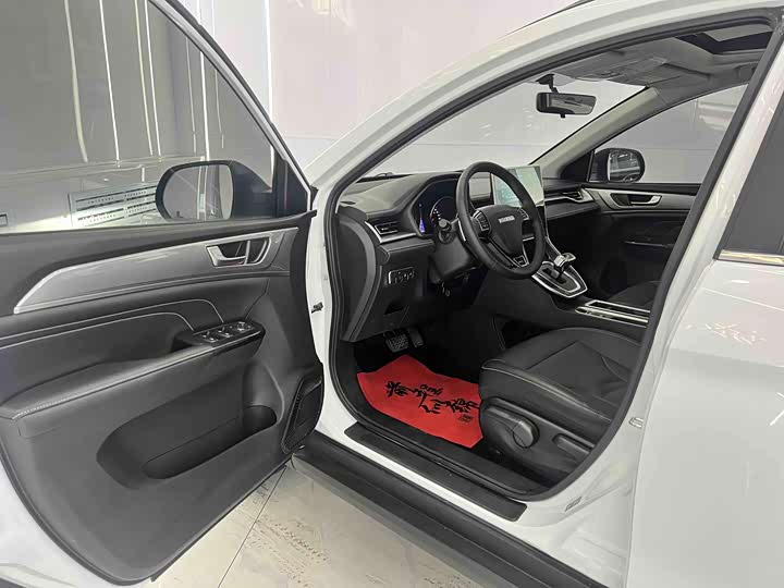 Фото 7 - Haval M6