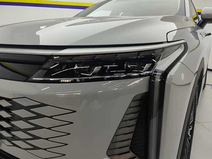 Фото 5 - Exeed RX C-DM Hybrid