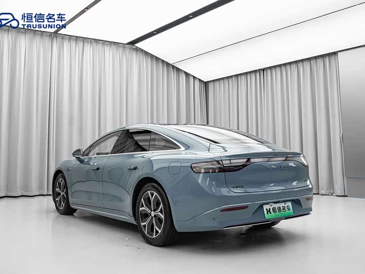 Фото 7 - Luxeed S7