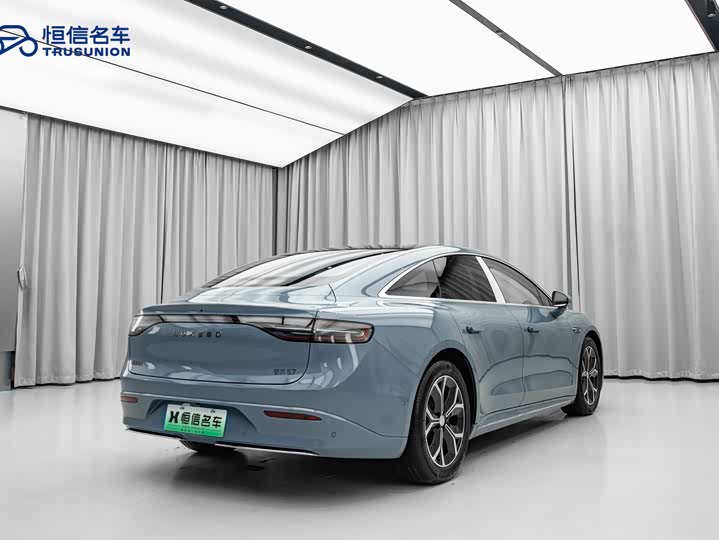 Фото 9 - Luxeed S7