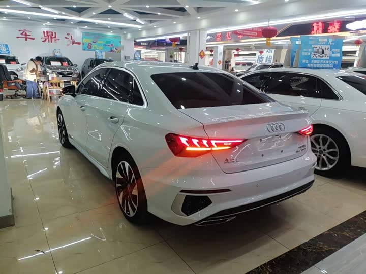 Фото 5 - Audi A3