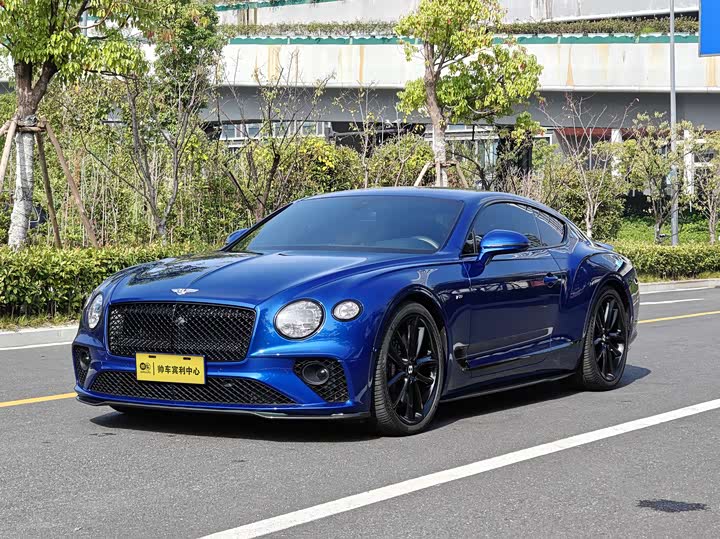 Фото 1 - Bentley Continental GT