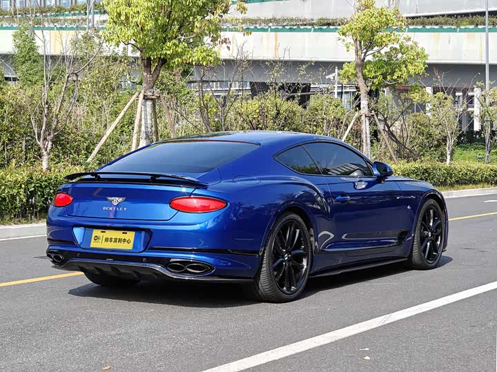 Фото 6 - Bentley Continental GT