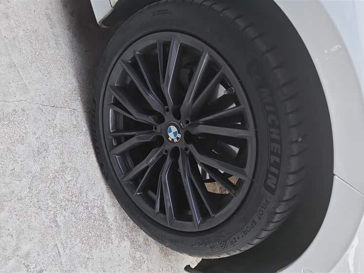 Фото 6 - BMW 3 Series