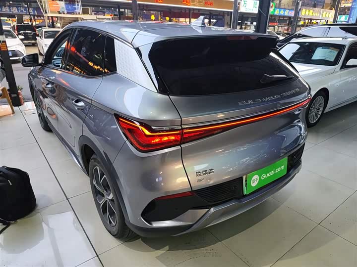 Фото 5 - BYD Yuan Plus