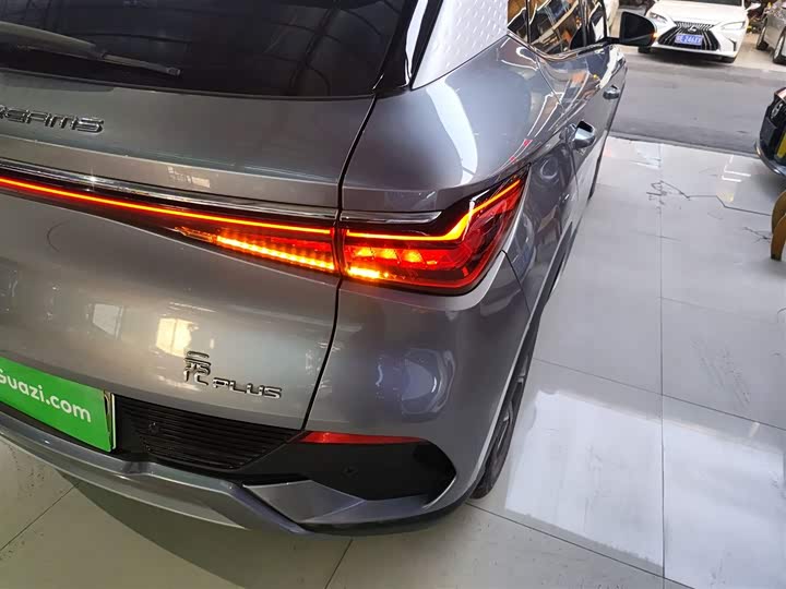 Фото 8 - BYD Yuan Plus