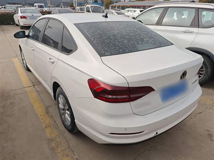 Фото 5 - Volkswagen Lavida