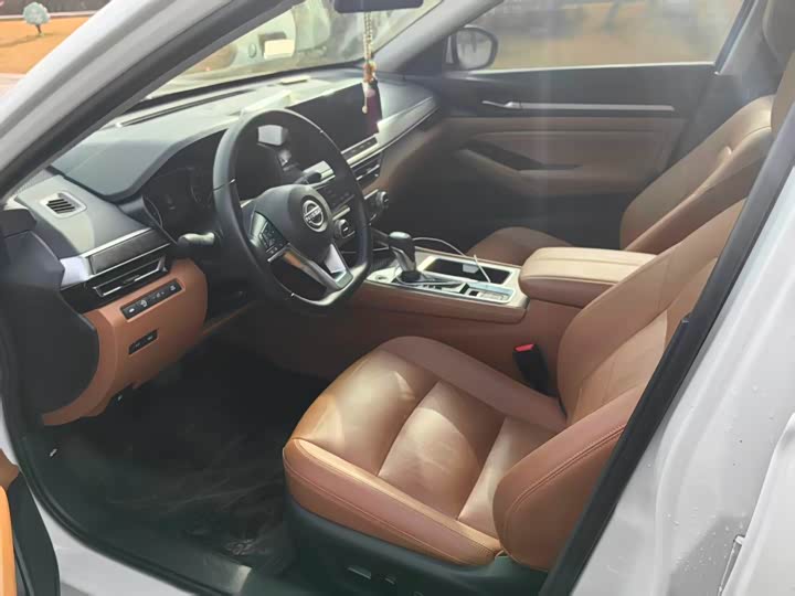 Фото 7 - Nissan Teana