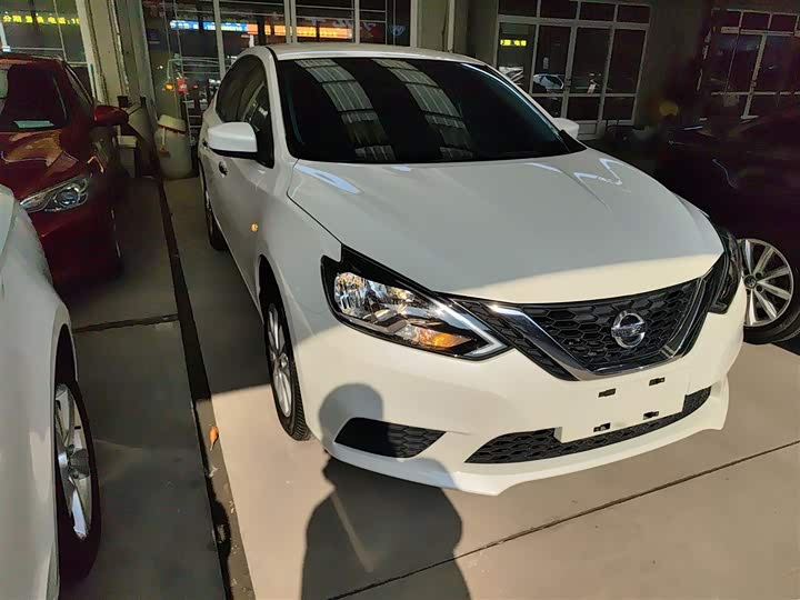 Фото 4 - Nissan Sylphy