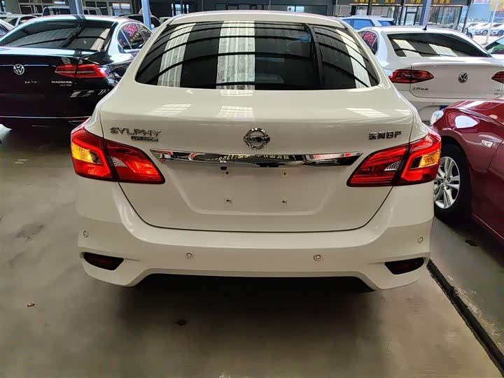 Фото 6 - Nissan Sylphy