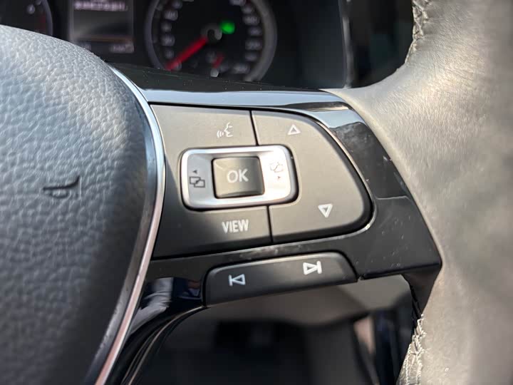 Фото 8 - Volkswagen Tayron