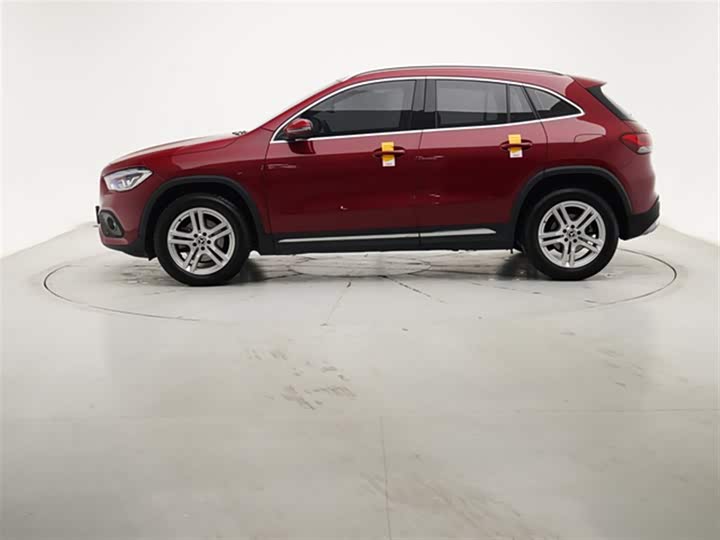 Фото 5 - Mercedes-Benz GLA-Class