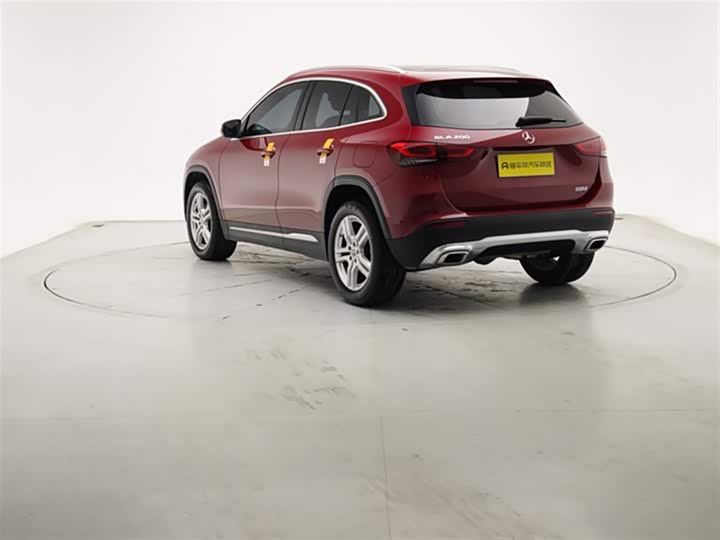 Фото 6 - Mercedes-Benz GLA-Class