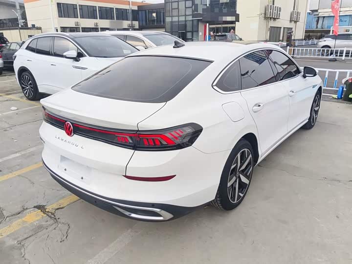 Фото 7 - Volkswagen Lamando L