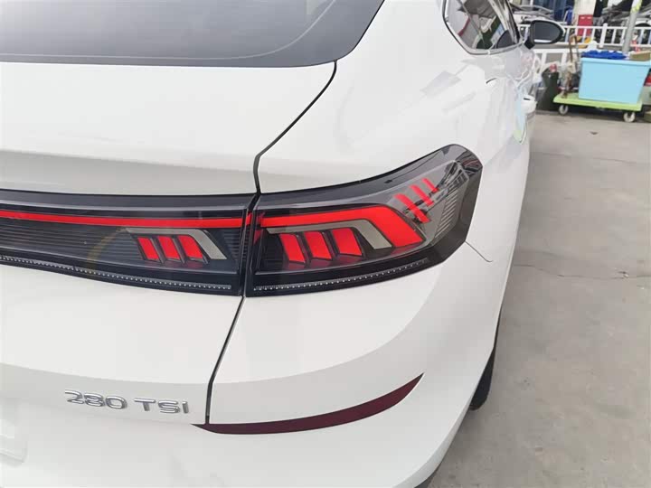 Фото 8 - Volkswagen Lamando L