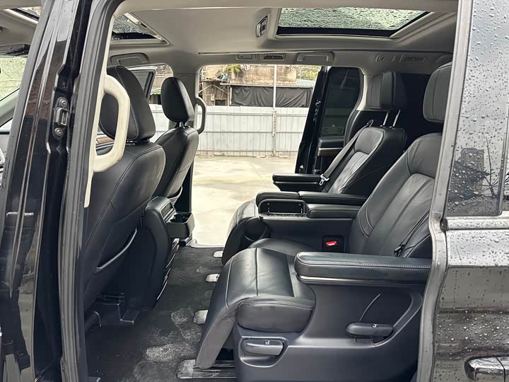 Фото 8 - GAC Trumpchi M8