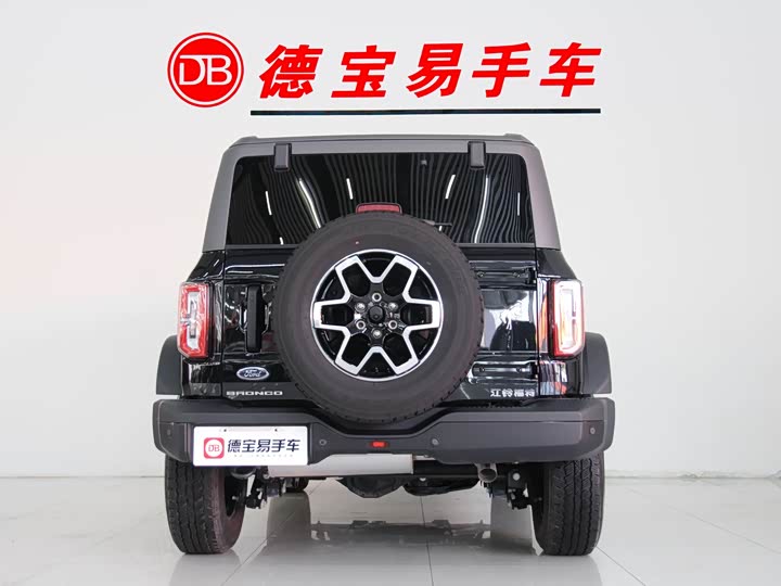 Фото 4 - Ford Bronco